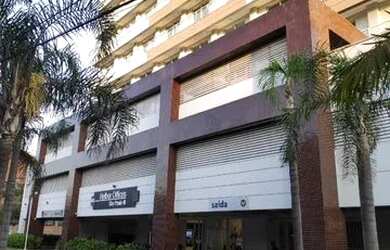 Imagem: O depósito possui 1 Vaga na garagem, 31m² de Área e está