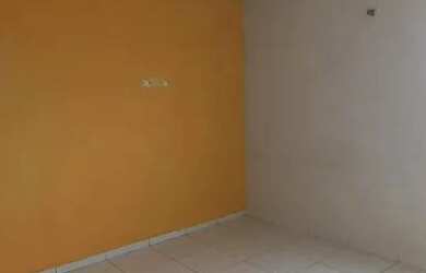 Imagem: O apartamento possui 3 Dormitórios, 1 Banheiro, 1 Vaga na garagem