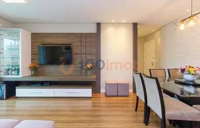 Imagem: O apartamento possui 3 Dormitórios, 2 Banheiros, 1 Vaga na