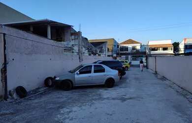 Imagem: O depósito possui 500m² de Área e está localizado em Campo