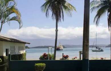 Imagem 4: Casa a beira mar em amplo terreno, piscina e vista deslumbrante