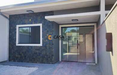 Imagem: A casa possui 2 Dormitórios, 2 Banheiros, 1 Vaga na garagem