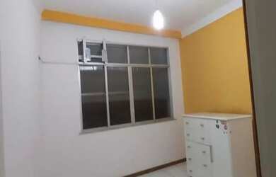 Imagem: O apartamento possui 2 Dormitórios, 1 Banheiro, 72m² de Área