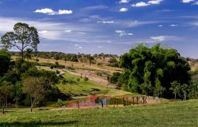 Imagem: A chácara possui 2589m² de Área e está localizado em Santo