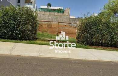 Imagem: O terreno possui 490m² de Área e está localizado em Jardim