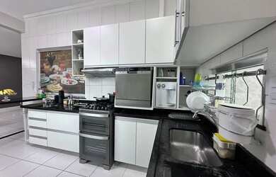 Imagem 12: Área Comercial ou residencial no santo agostinho / Alugo casa com 4 quartos...