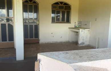 Imagem 8: Vende se casa. Varanda, 2 Vagas na garageme2 Dormitórios