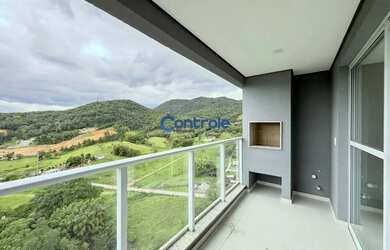 Imagem: O apartamento possui 3 Dormitórios, 4 Banheiros, 2 Vagas na