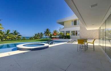 Imagem 1: Mansão para aluguel temporada de frente pro mar em Guarajuba