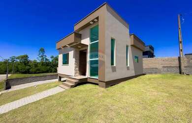 Imagem 4: Casa nova de esquina em Criciúma, bairro Buenos Aires, 2 quartos, com acabamento moderno