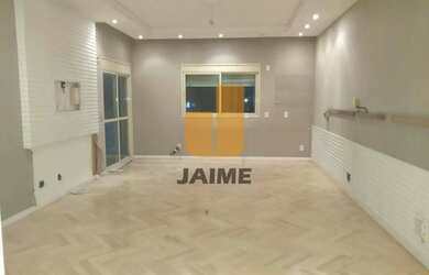 Imagem 11: Apartamento em área nobre, com 4 dormitórios sendo 4 suítes e 5 vagas...