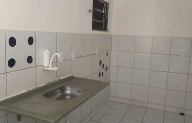 Imagem: O apartamento possui 2 Dormitórios, 1 Banheiro e está localizado