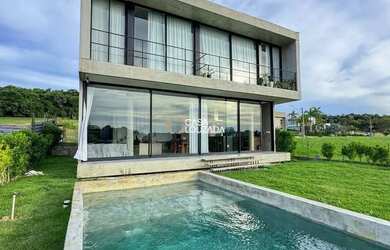 Imagem: A casa em condomínio possui 4 Dormitórios, 5 Banheiros, 4