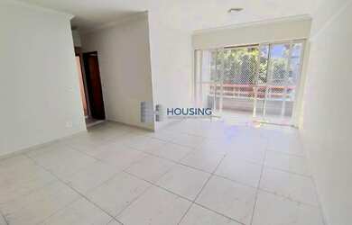 Imagem: O apartamento possui 3 Dormitórios, 2 Banheiros, 2 Vagas na