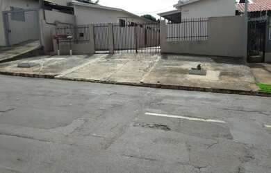 Imagem: A casa em condomínio possui 1 Dormitório, 1 Banheiro, 30m²