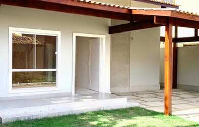 Imagem: A casa em condomínio possui 3 Dormitórios, 2 Banheiros, 2