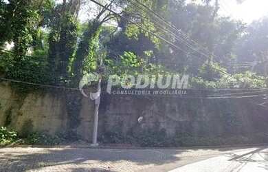 Imagem: O terreno possui 852m² de Área e está localizado em São