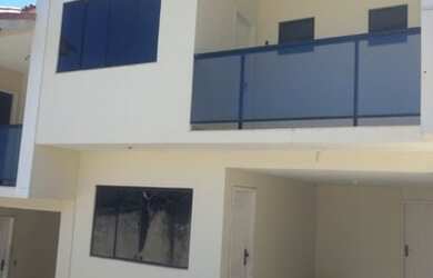 Imagem: A casa possui 3 Dormitórios, 3 Banheiros, 1 Vaga na garagem