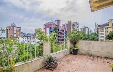 Imagem: O apartamento na cobertura possui 3 Dormitórios, 3 Banheiros