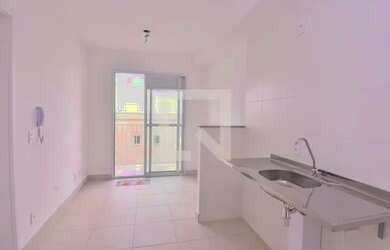 Imagem: O studio possui 1 Dormitório, 1 Banheiro, 30m² de Área e