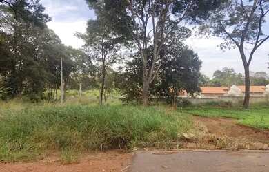 Imagem: O terreno está localizado em Parque Ibirapuera, Aparecida de