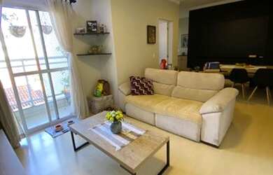 Imagem: O apartamento possui 2 Dormitórios, 2 Banheiros, 1 Vaga na