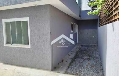 Imagem: A casa possui 2 Dormitórios, 1 Banheiro, 1 Vaga na garagem