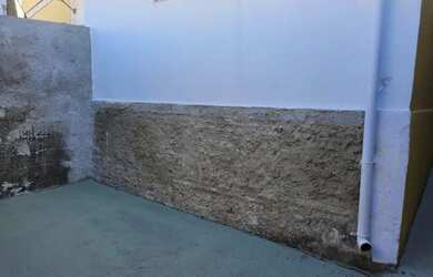 Imagem: A casa possui 1 Dormitório, 1 Banheiro e está localizado