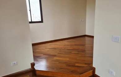 Imagem: O apartamento possui 4 Dormitórios, 3 Banheiros, 4 Vagas na