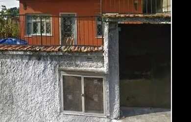 Imagem: A casa possui 2 Dormitórios, 1 Banheiro, 117m² de Área e