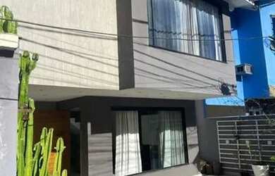 Imagem: A casa em condomínio possui 3 Dormitórios, 4 Banheiros, 2