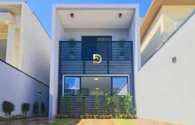 Imagem: A casa possui 3 Dormitórios, 3 Banheiros, 2 Vagas na garagem