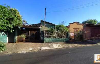 Imagem: O depósito possui 2 Vagas na garagem, 160m² de Área e está