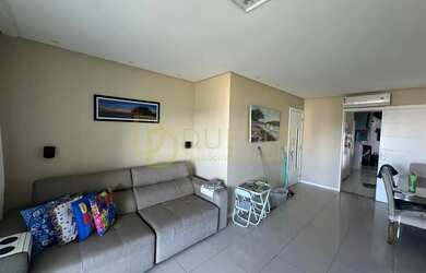 Imagem: O apartamento possui 3 Dormitórios, 2 Banheiros, 2 Vagas na