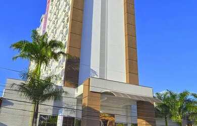 Imagem: O apartamento possui 1 Dormitório, 1 Banheiro, 1 Vaga na garagem