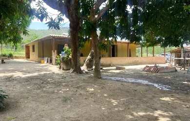 Imagem: A fazenda possui 3.840.000m² de Área e está localizado em