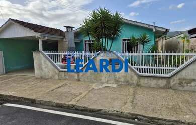 Imagem 1: CASA TÉRREA - JARAGUÁ 99 - SC