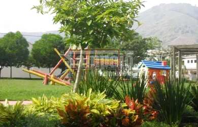 Imagem 7: Maravilhoso terreno com 758m² no condomínio Golden Village