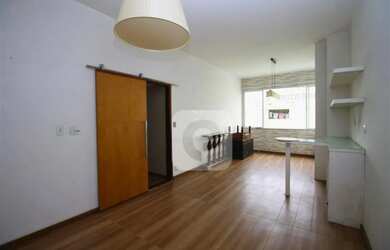 Imagem: O apartamento à venda possui 3 Dormitórios, 2 Banheiros, 1