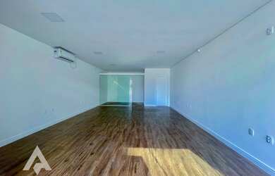 Imagem 5: Loja térrea de 50m² para locação no bairro da Velha