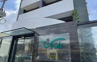 Imagem: O apartamento possui 2 Dormitórios, 2 Banheiros, 2 Vagas na