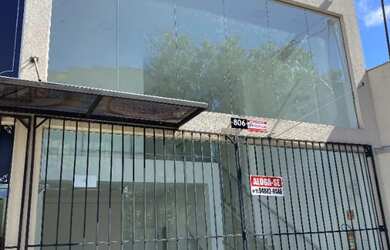 Imagem: O depósito possui 2 Vagas na garagem, 75m² de Área e está