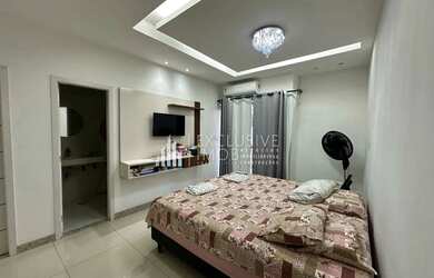 Imagem 6: Imóvel para venda possui 220 metros quadrados com 4 quartos