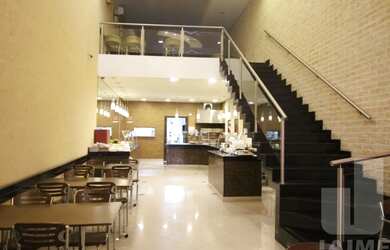 Imagem 2: Loja ampla com mezanino na José Paulino