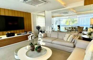 Imagem: O apartamento possui 3 Dormitórios, 1 Banheiro, 3 Vagas na