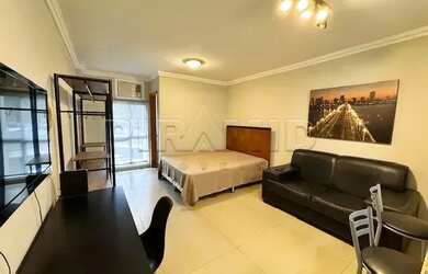 Imagem: O apartamento possui 1 Dormitório, 1 Banheiro, 1 Vaga na garagem