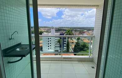 Imagem: O apartamento possui 2 Dormitórios, 2 Banheiros, 1 Vaga na