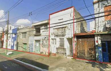 Imagem: O terreno possui 192m² de Área e está localizado em Barra