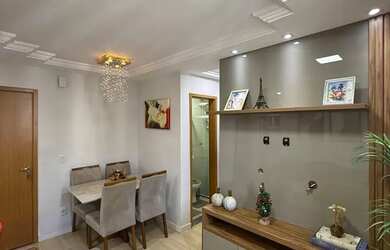 Imagem: O apartamento possui 2 Dormitórios, 1 Banheiro, 1 Vaga na garagem