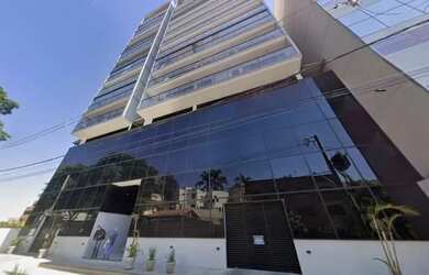 Imagem: O apartamento possui 4 Dormitórios, 2 Banheiros, 2 Vagas na